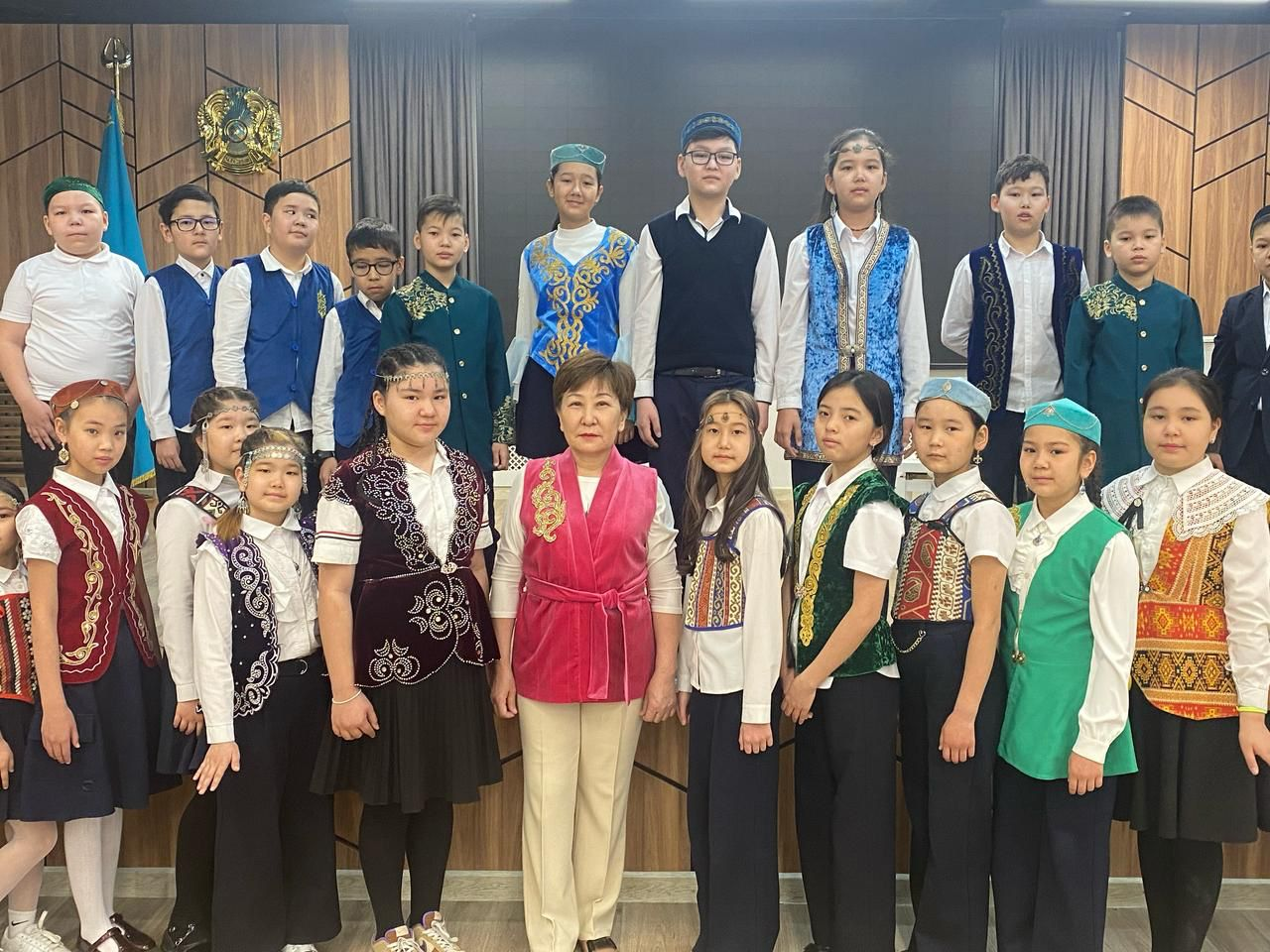 День национальной одежды